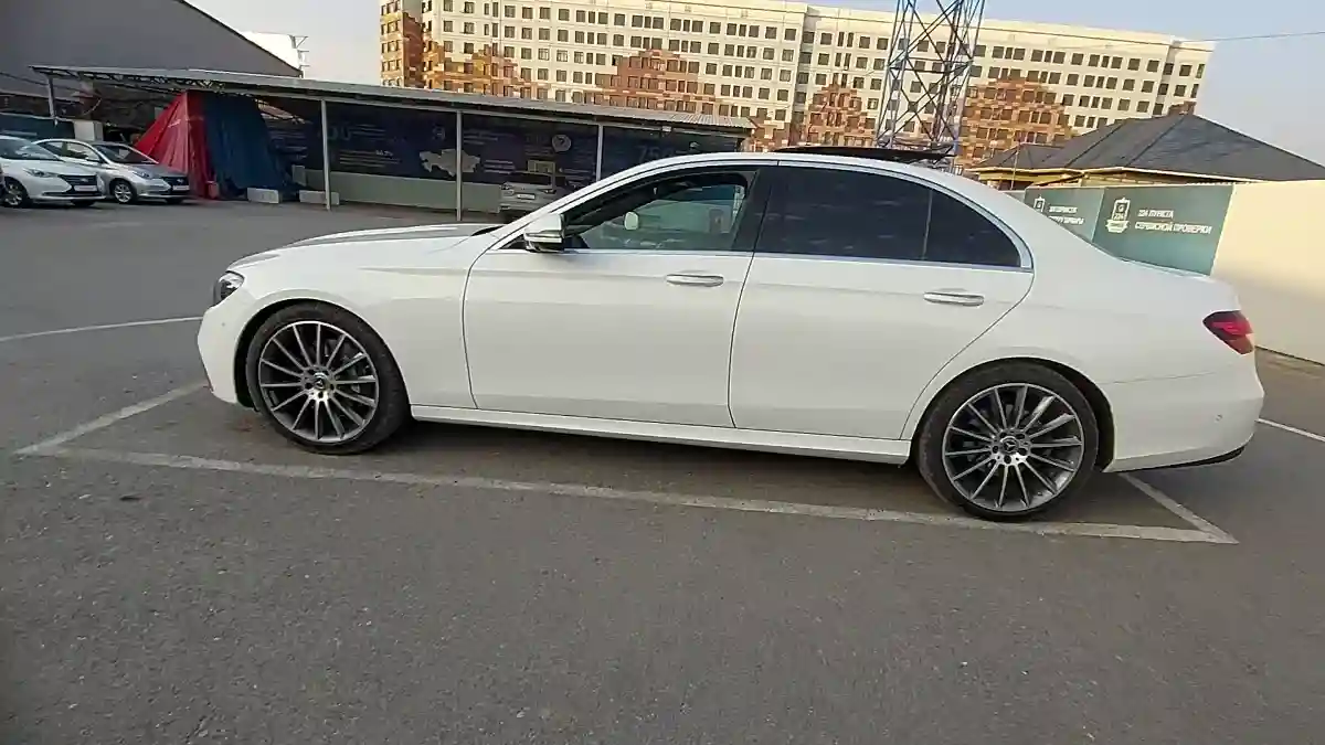 Mercedes-Benz E-Класс 2022 года за 35 000 000 тг. в Шымкент