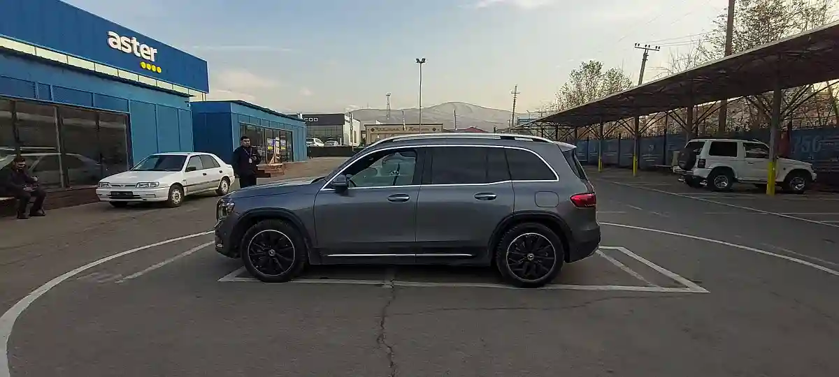 Mercedes-Benz GLB 2021 года за 15 000 000 тг. в Алматы