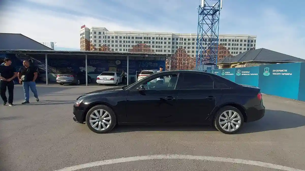 Audi A4 2012 года за 6 500 000 тг. в Шымкент