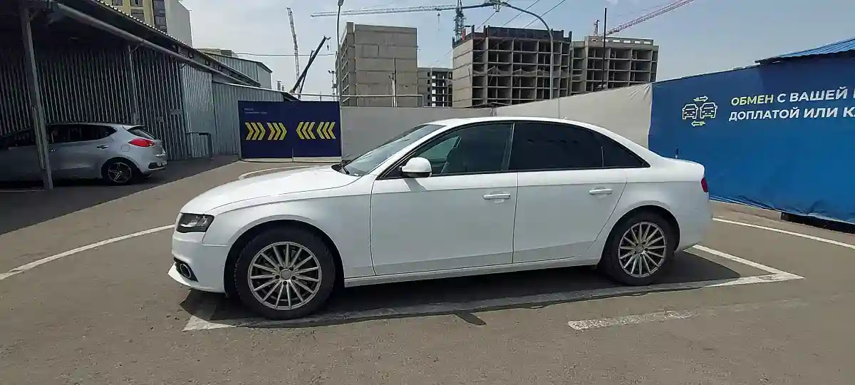 Audi A4 2010 года за 7 000 000 тг. в Алматы
