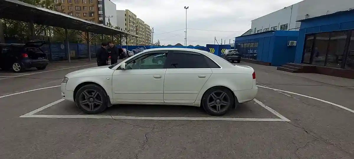 Audi A4 2005 года за 3 200 000 тг. в Алматы