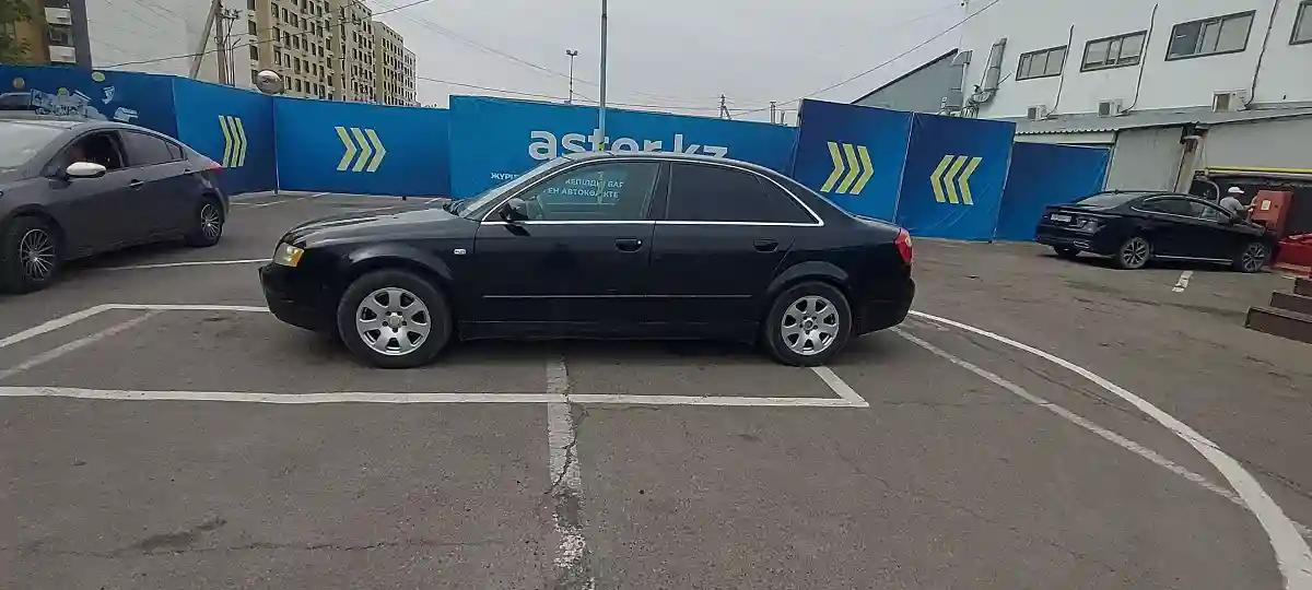 Audi A4 2002 года за 3 300 000 тг. в Алматы