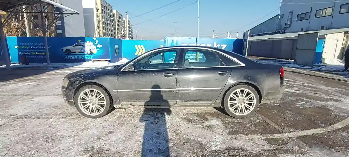 Audi A8 2004 года за 5 000 000 тг. в Алматы