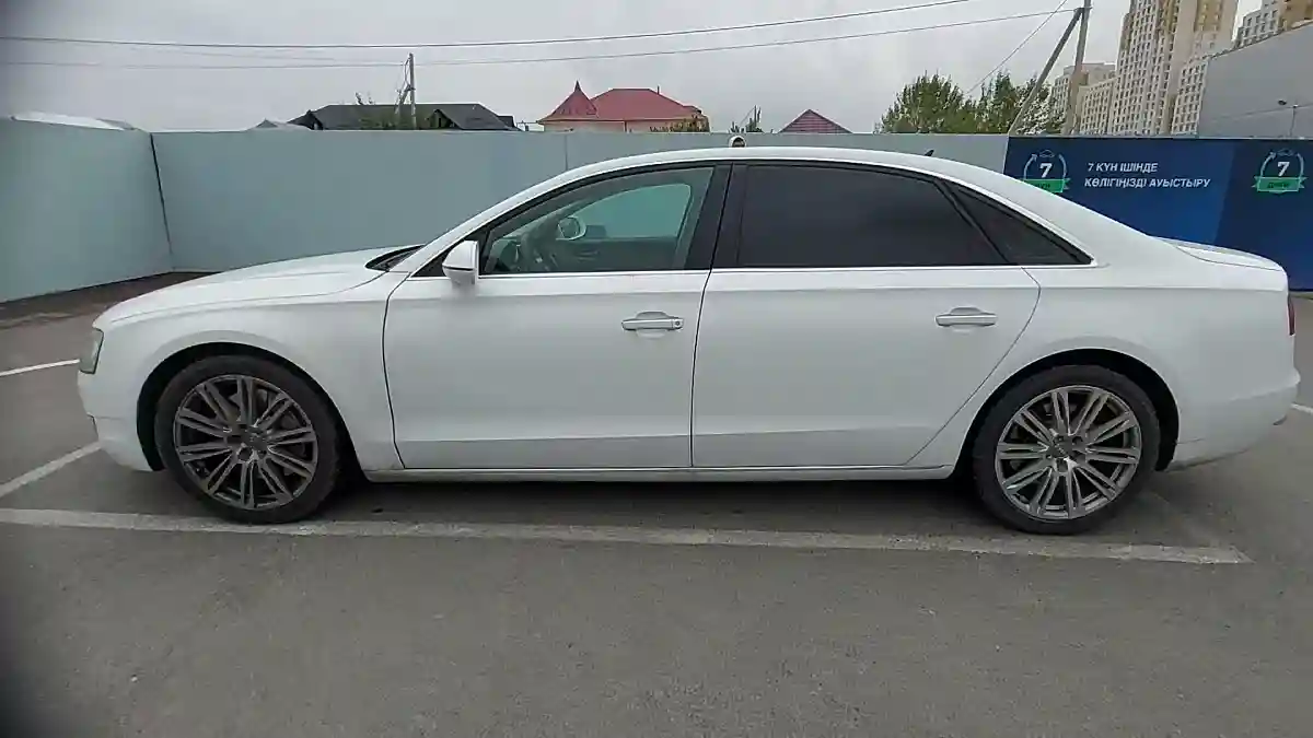 Audi A8 2011 года за 10 000 000 тг. в Шымкент