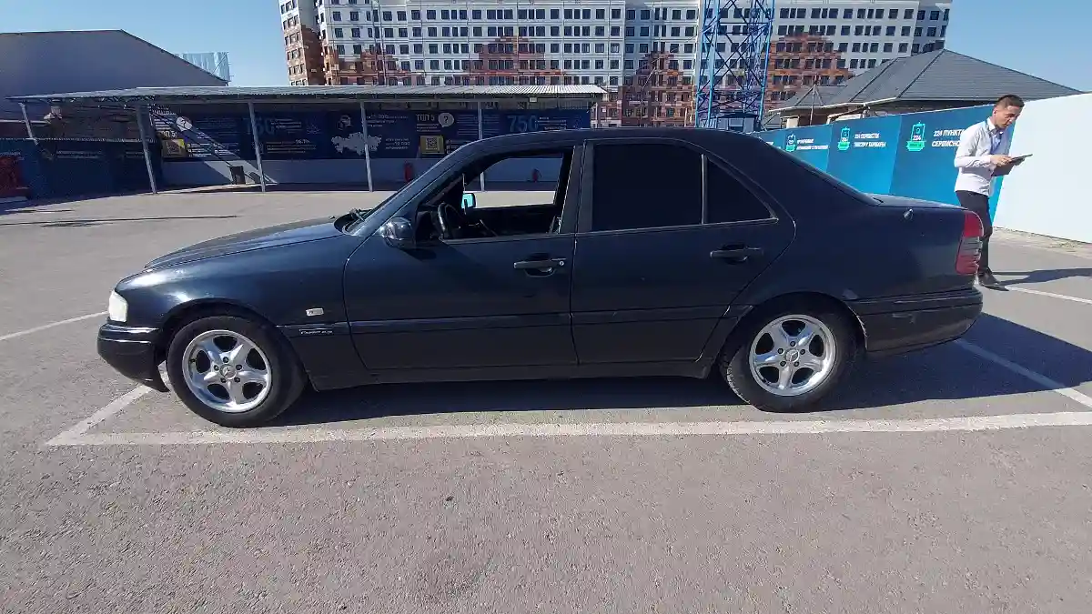 Audi 100 1992 года за 1 300 000 тг. в Шымкент