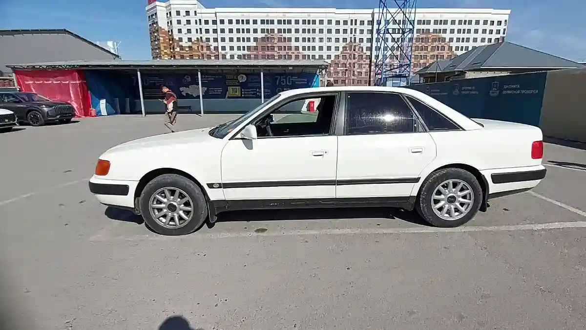 Audi 100 1992 года за 2 500 000 тг. в Шымкент
