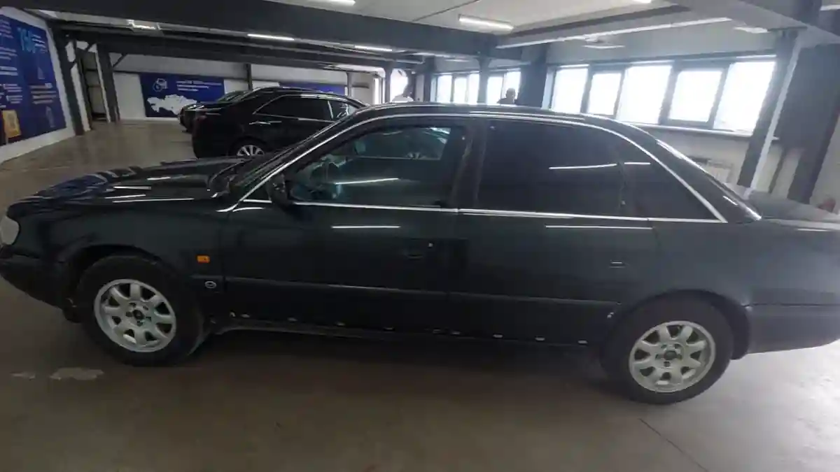 Audi 100 1994 года за 2 500 000 тг. в Астана