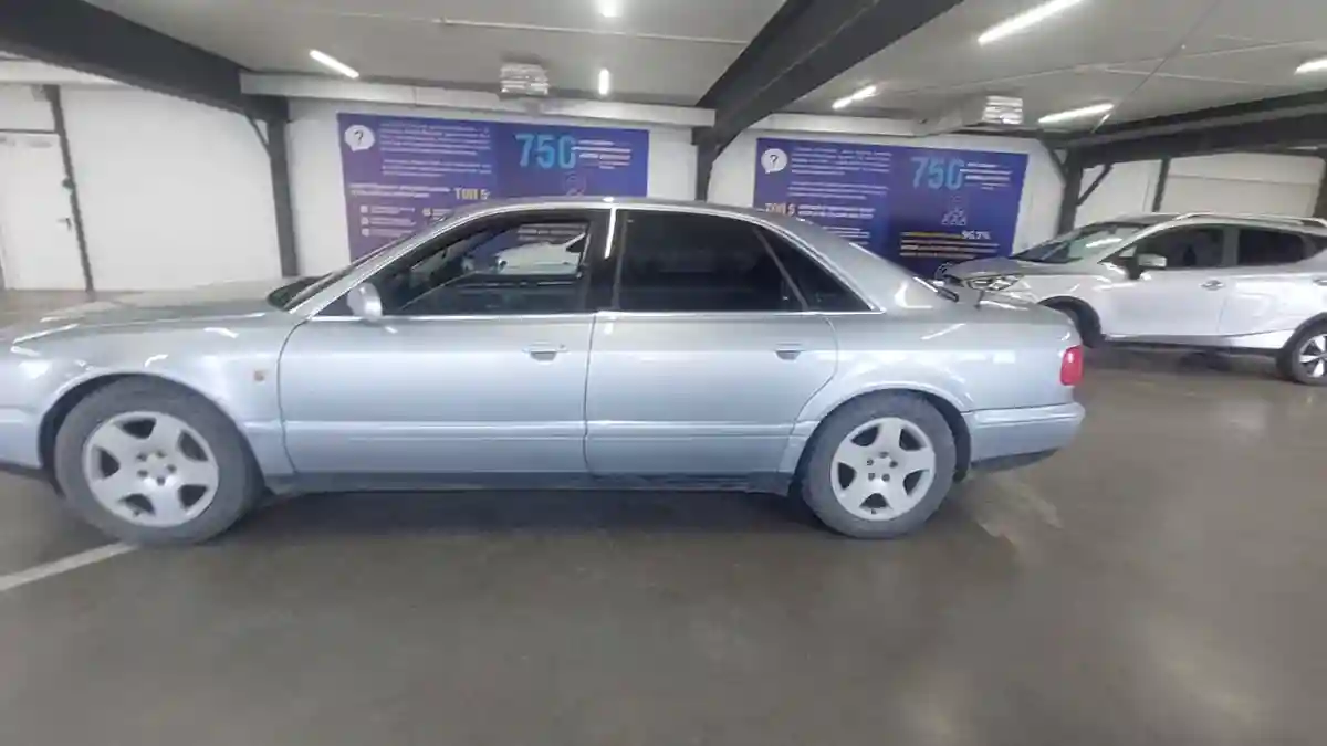 Audi A8 1999 года за 4 000 000 тг. в Астана