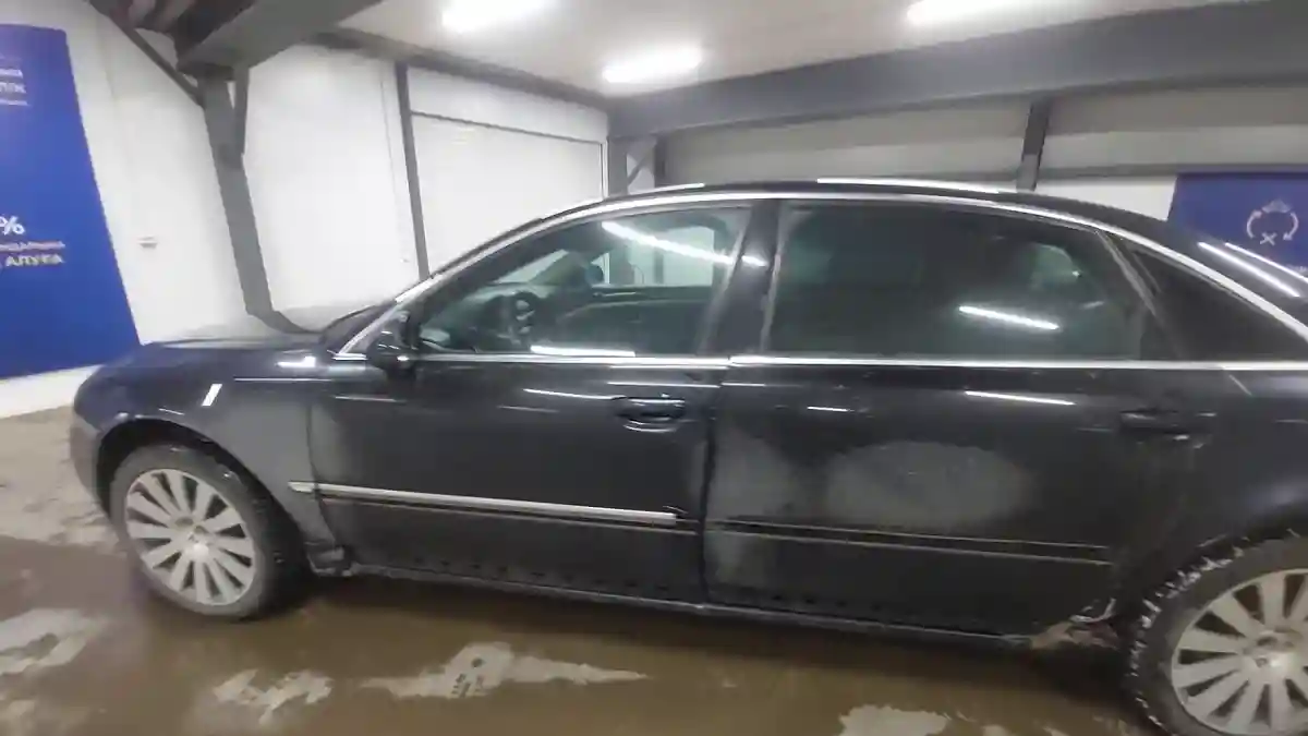 Audi A8 2006 года за 4 000 000 тг. в Астана