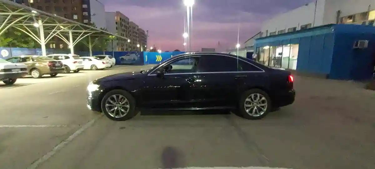 Audi A6 2014 года за 8 000 000 тг. в Алматы