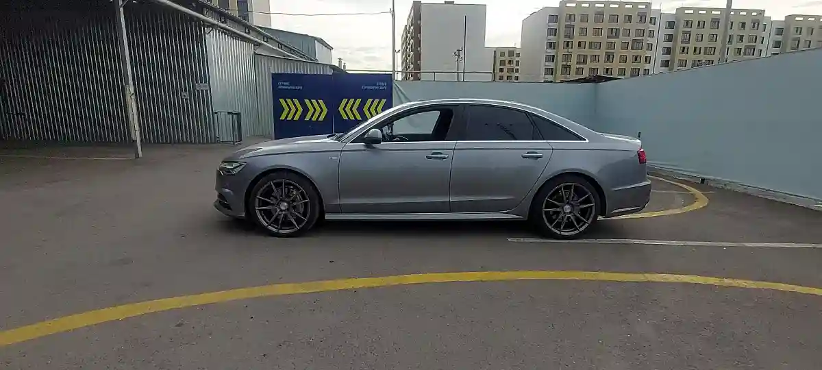 Audi A6 2017 года за 10 000 000 тг. в Алматы