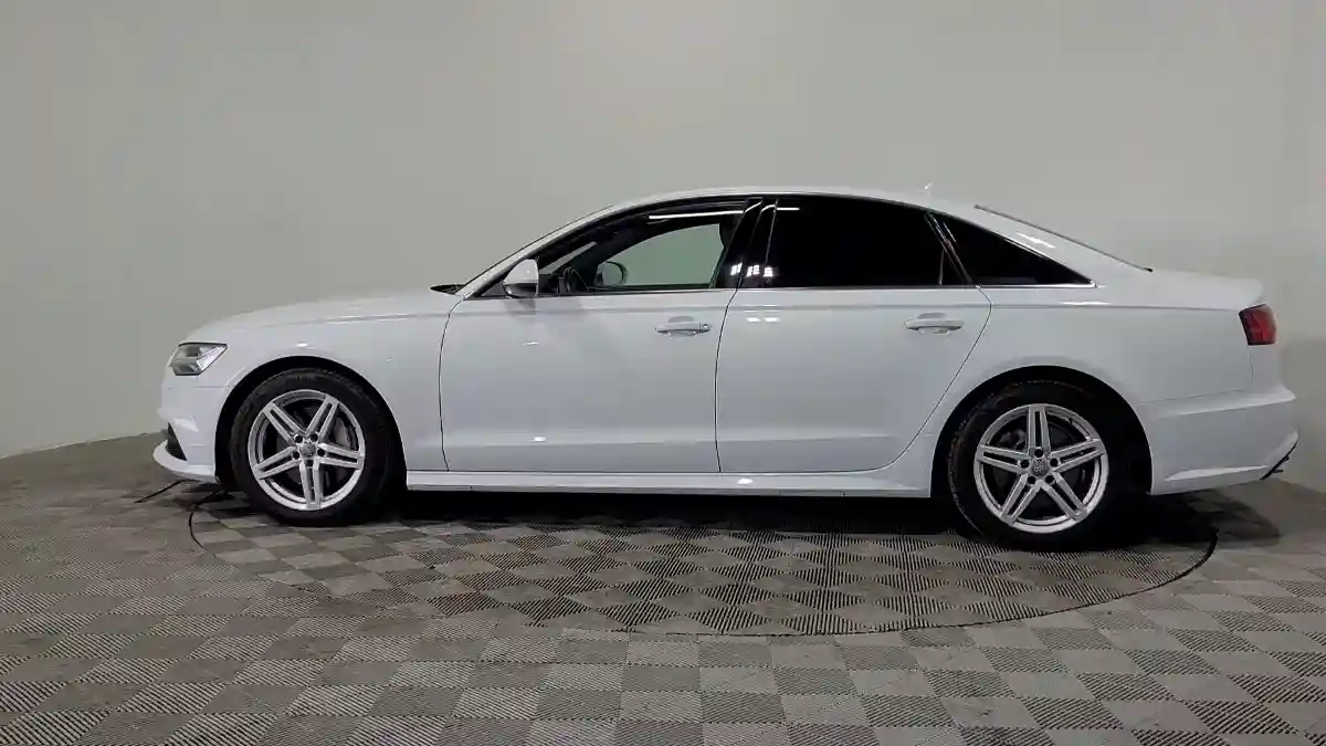Audi A6 2017 года за 15 790 000 тг. в Алматы
