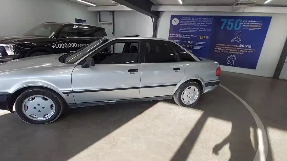 Audi 80 1992 года за 1 500 000 тг. в Астана