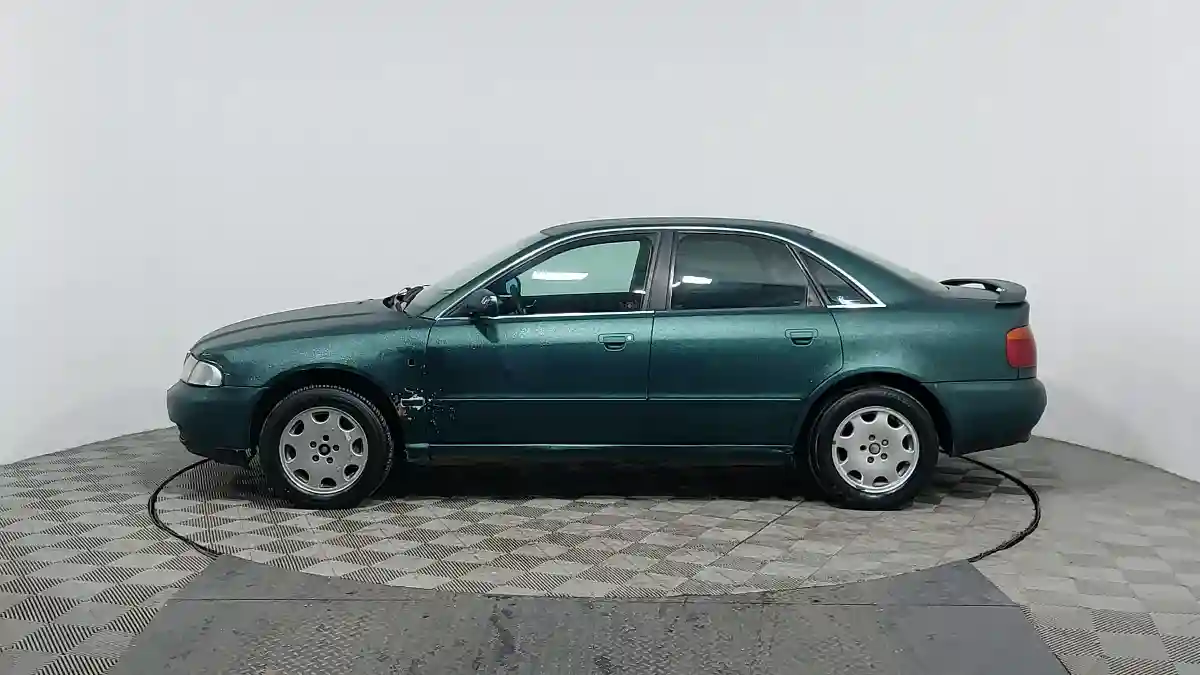 Audi A4 1996 года за 950 000 тг. в Астана