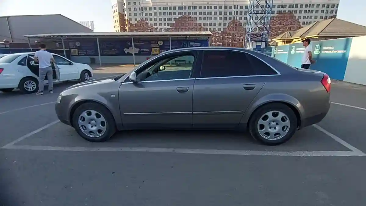 Audi A4 2003 года за 3 000 000 тг. в Шымкент