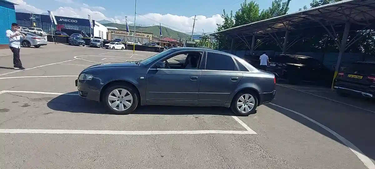 Audi A4 2005 года за 3 500 000 тг. в Алматы