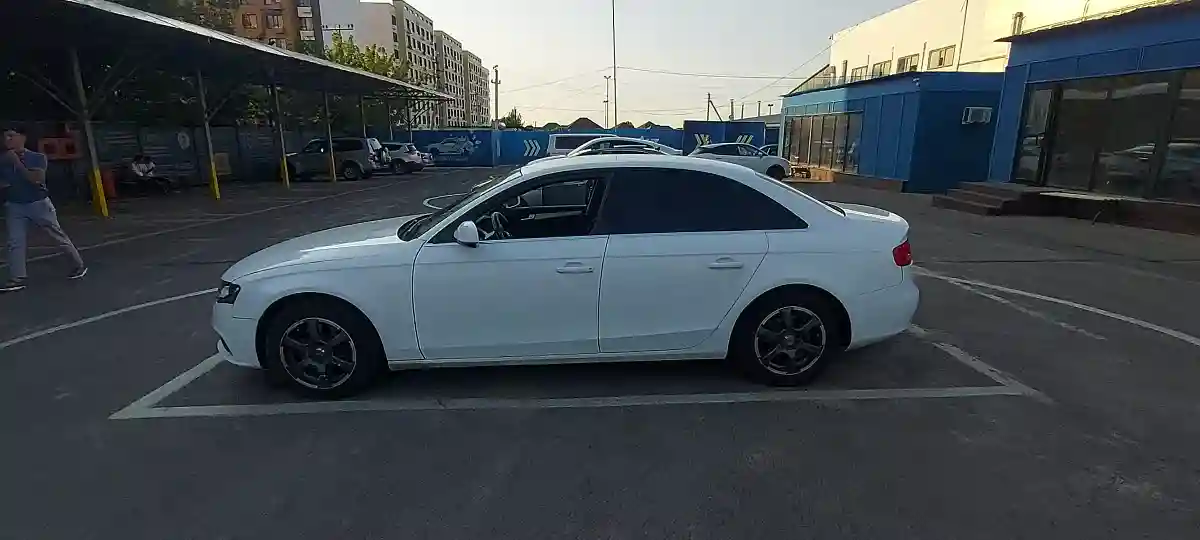 Audi A4 2011 года за 5 500 000 тг. в Алматы