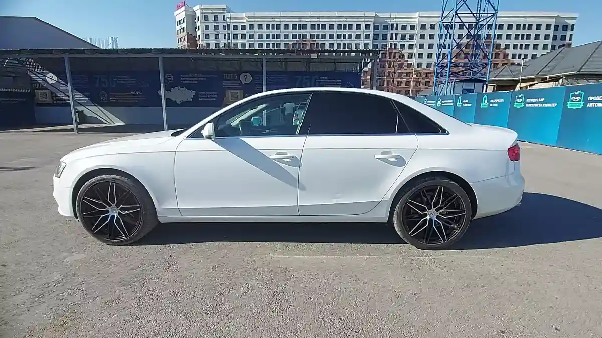 Audi A4 2012 года за 10 000 000 тг. в Шымкент