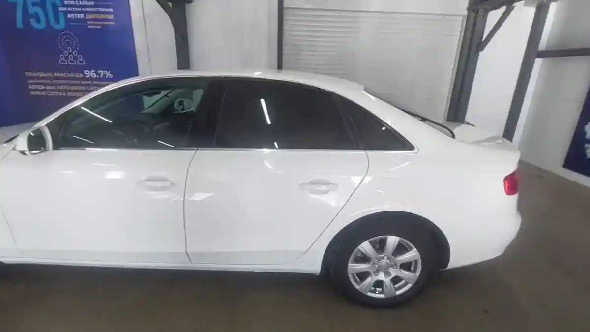 Audi A4 2009 года за 8 000 000 тг. в Астана
