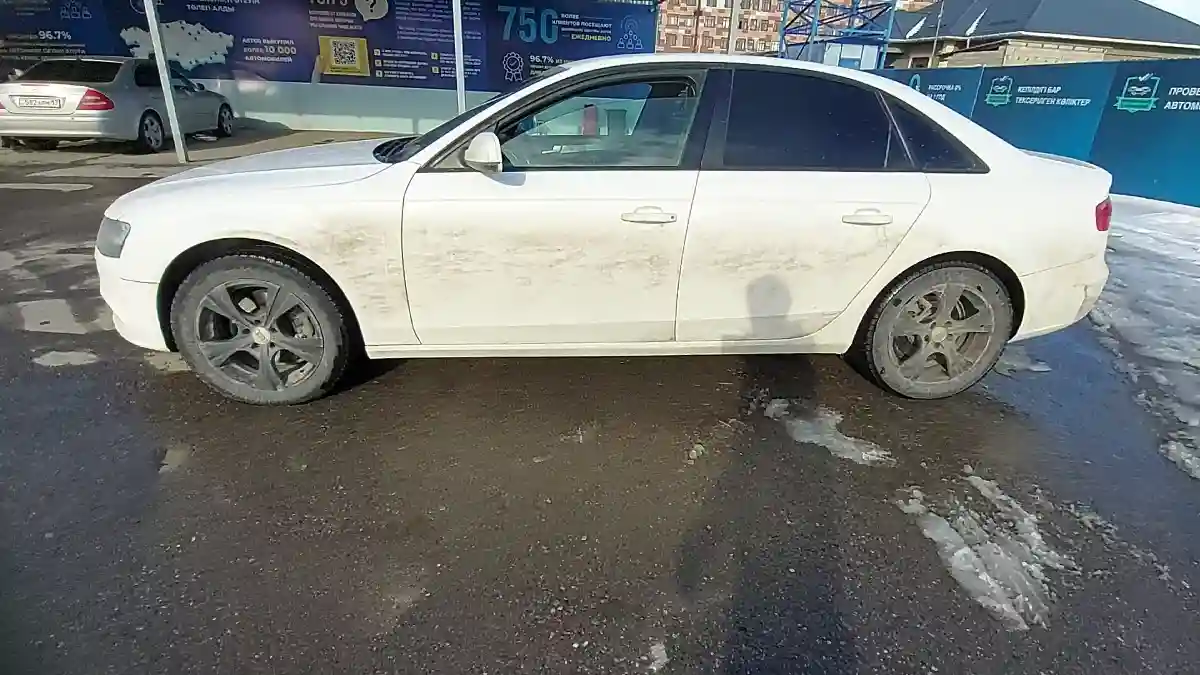 Audi A4 2013 года за 8 200 000 тг. в Шымкент