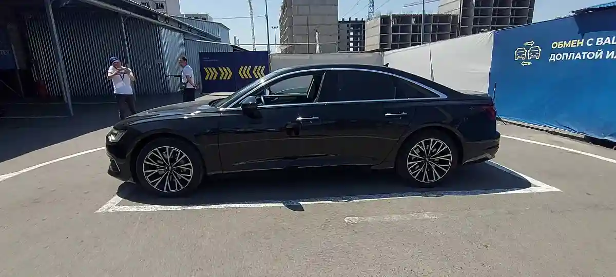 Audi A6 2022 года за 27 600 000 тг. в Алматы