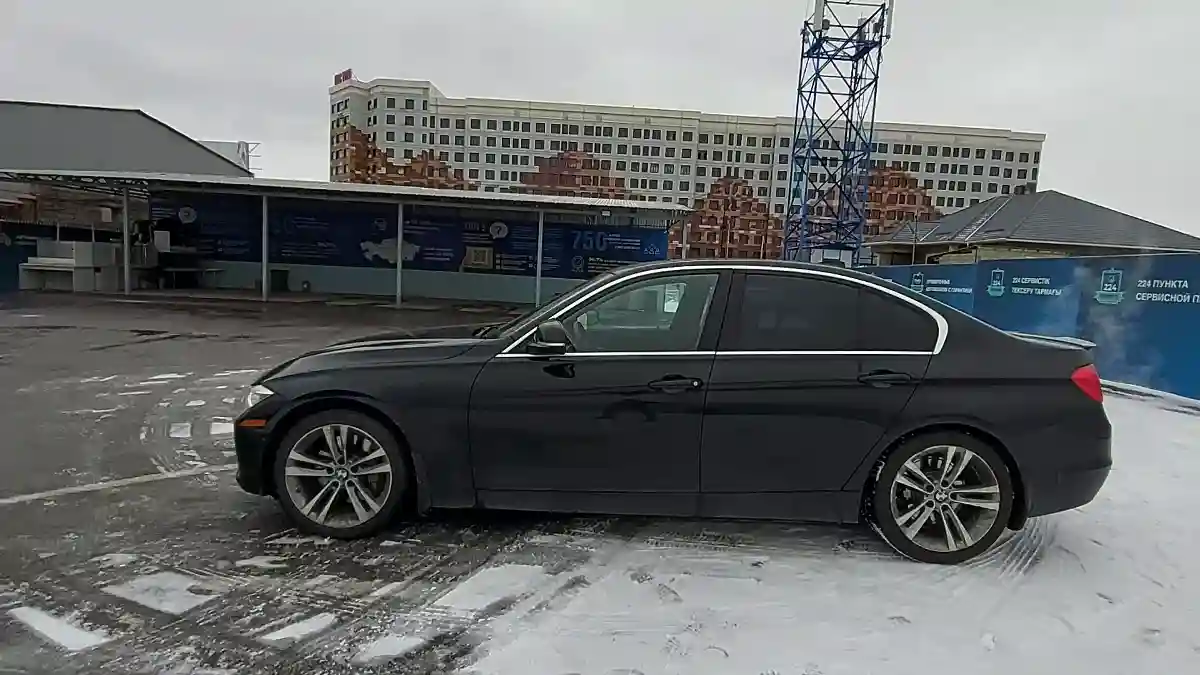 BMW 3 серии 2014 года за 12 500 000 тг. в Шымкент