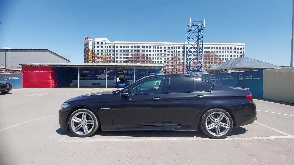 BMW 5 серии 2015 года за 12 000 000 тг. в Шымкент