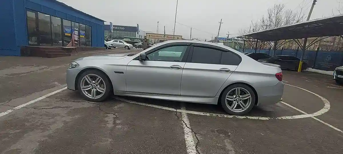 BMW 5 серии 2015 года за 12 500 000 тг. в Алматы