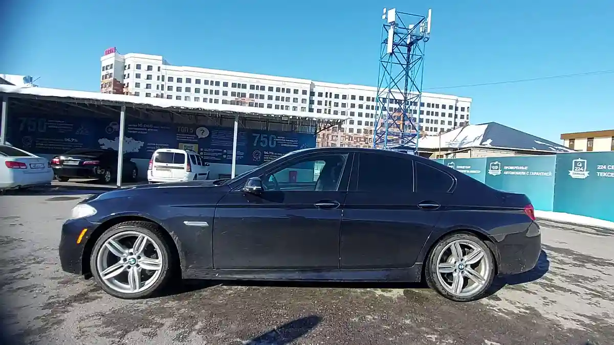 BMW 5 серии 2014 года за 13 000 000 тг. в Шымкент