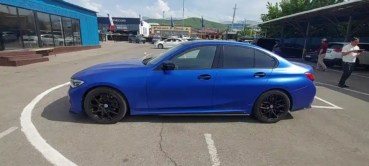 BMW 3 серии 2021 года за 20 000 000 тг. в Алматы