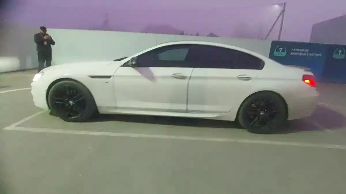 BMW 6 серии 2015 года за 14 000 000 тг. в Шымкент