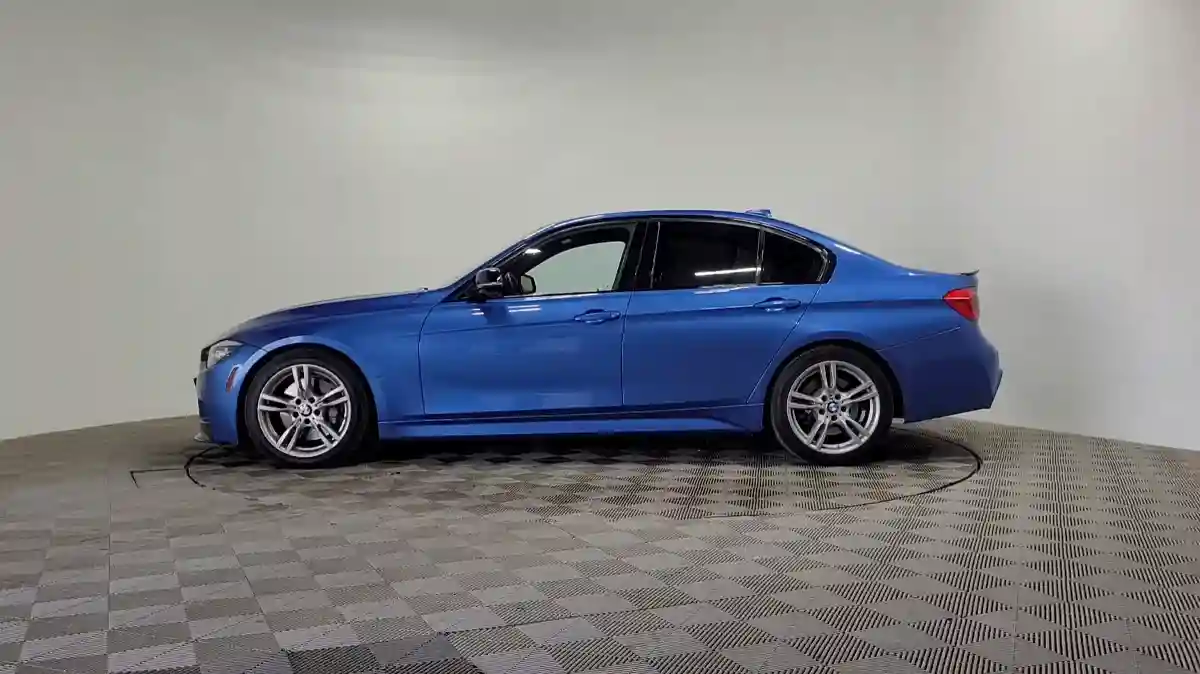 BMW 3 серии 2015 года за 9 200 000 тг. в Алматы