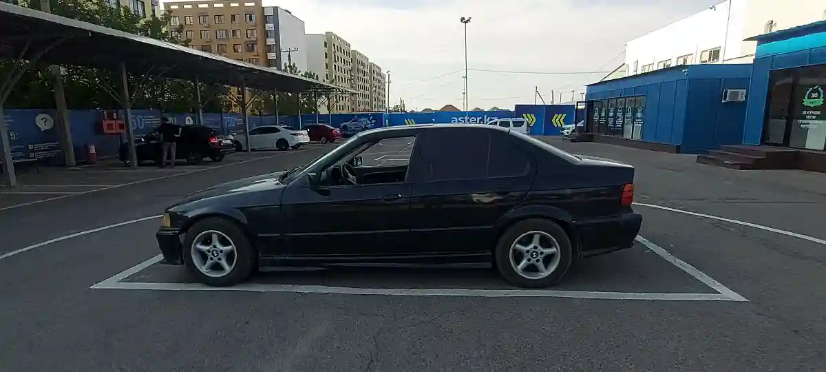 BMW 3 серии 1994 года за 1 400 000 тг. в Алматы