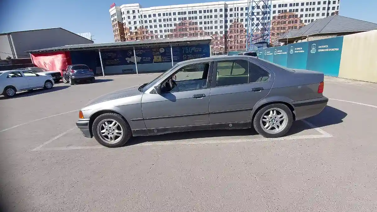 BMW 3 серии 1991 года за 1 600 000 тг. в Шымкент