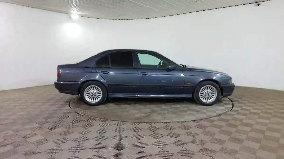 BMW 5 серии 1997 года за 2 490 000 тг. в Шымкент