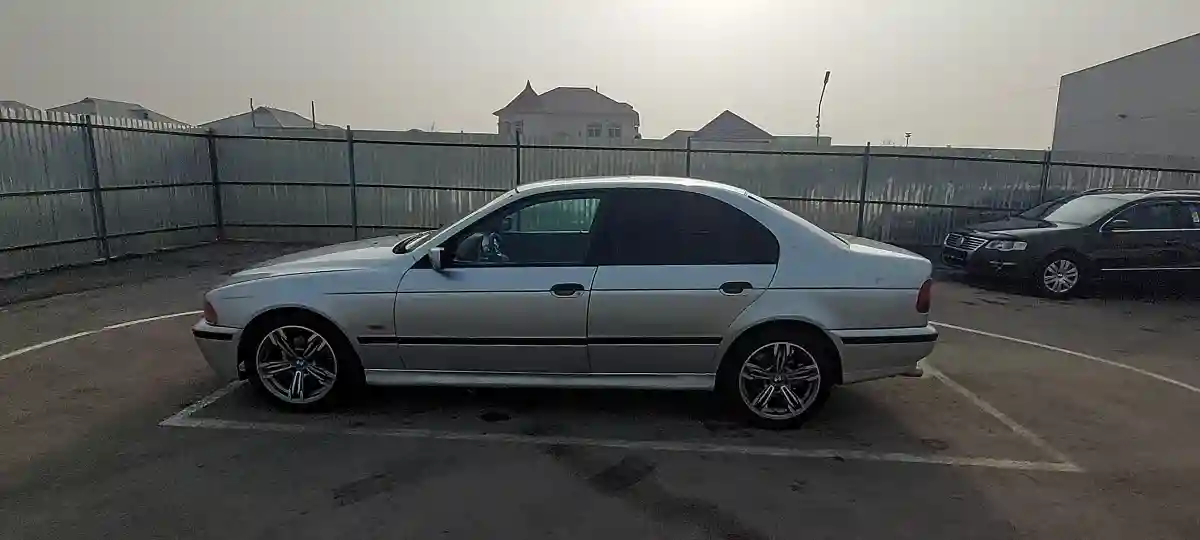 BMW 5 серии 1996 года за 2 290 000 тг. в Шымкент