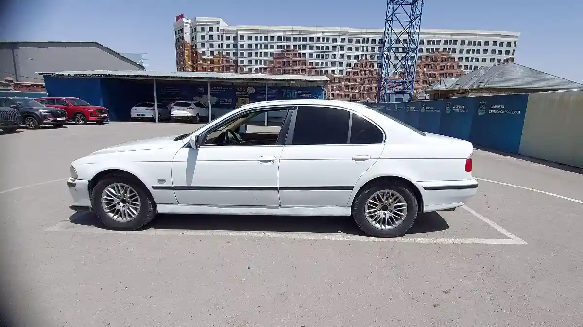 BMW 5 серии 1998 года за 1 500 000 тг. в Шымкент