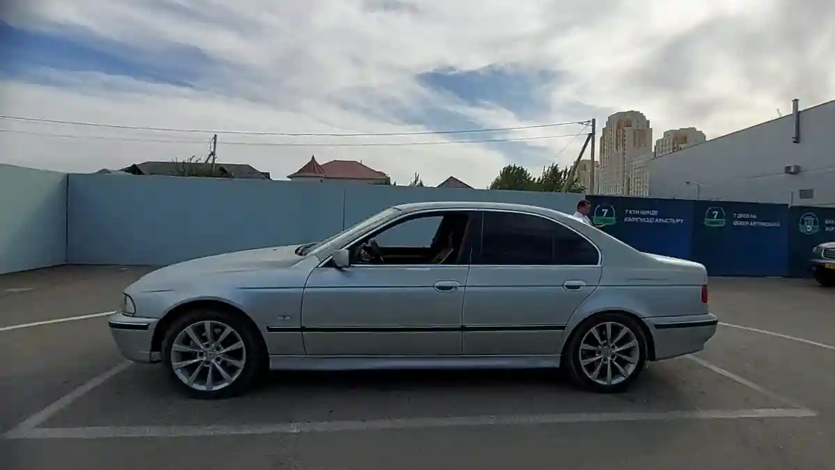 BMW 5 серии 1997 года за 2 200 000 тг. в Шымкент