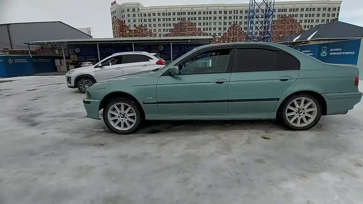 BMW 5 серии 2000 года за 3 500 000 тг. в Шымкент