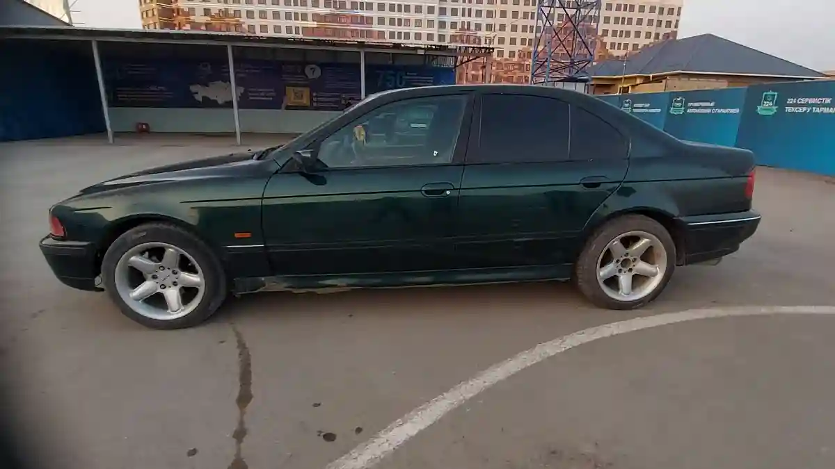 BMW 5 серии 1999 года за 3 200 000 тг. в Шымкент