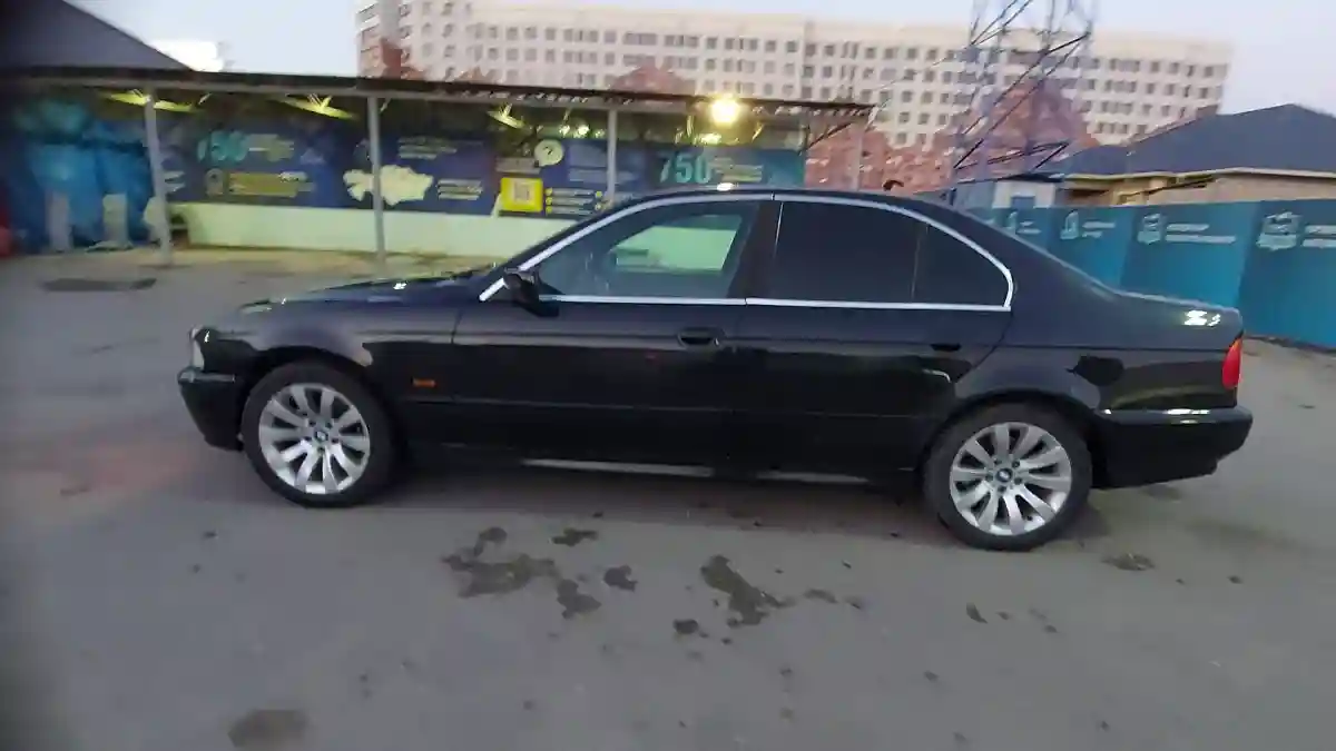 BMW 5 серии 2001 года за 3 600 000 тг. в Шымкент