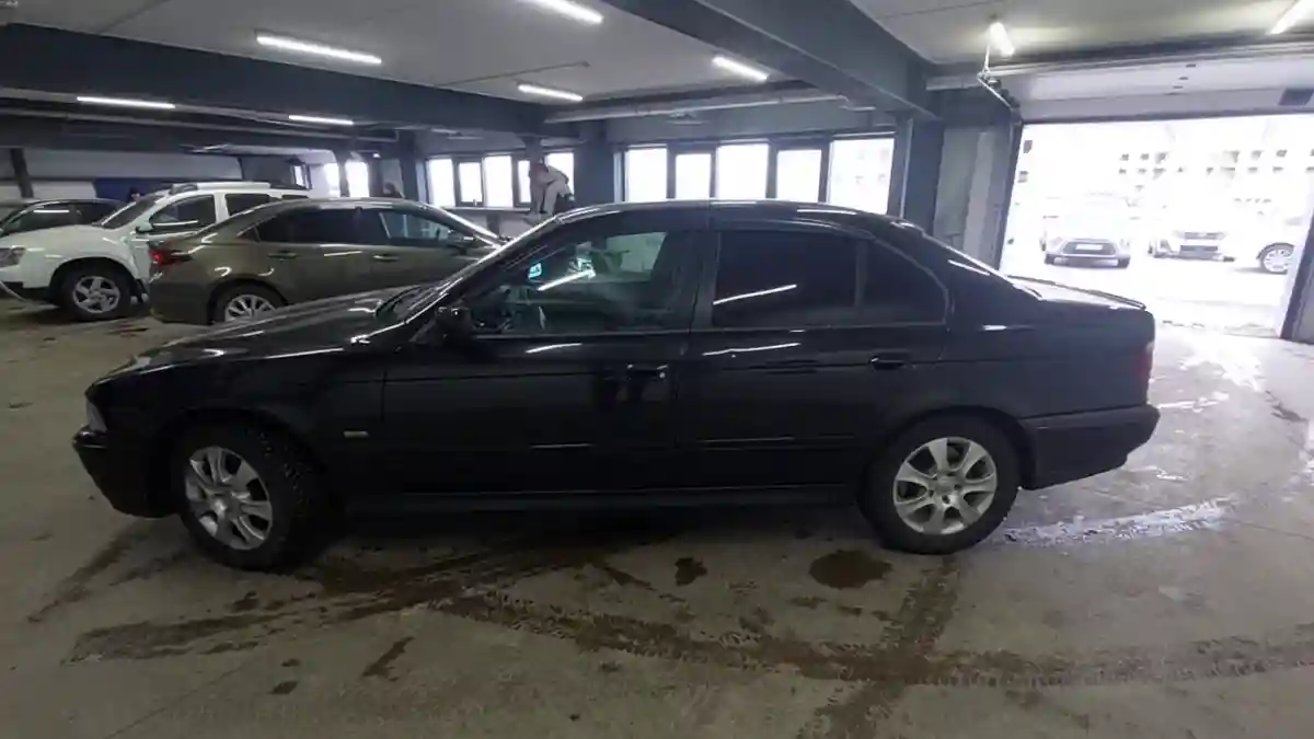 BMW 5 серии 2002 года за 4 200 000 тг. в Астана