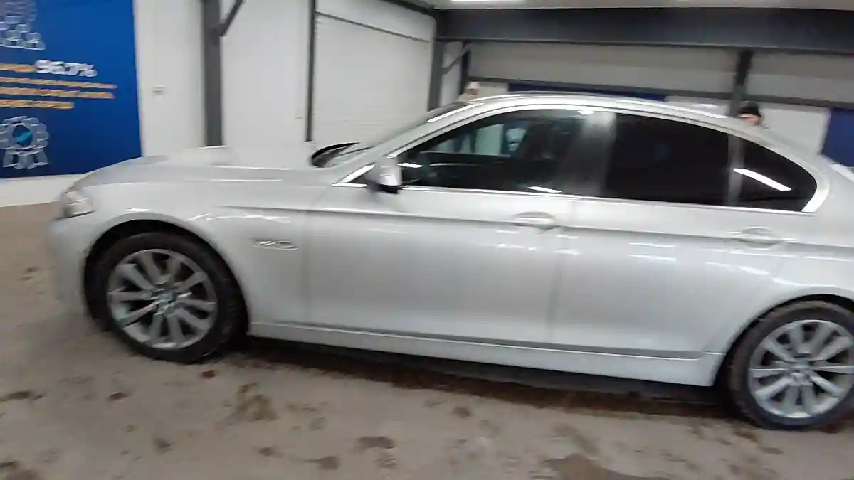 BMW 5 серии 2011 года за 9 900 000 тг. в Астана