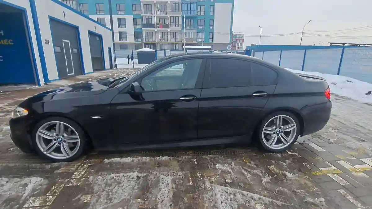 BMW 5 серии 2010 года за 13 000 000 тг. в Алматы