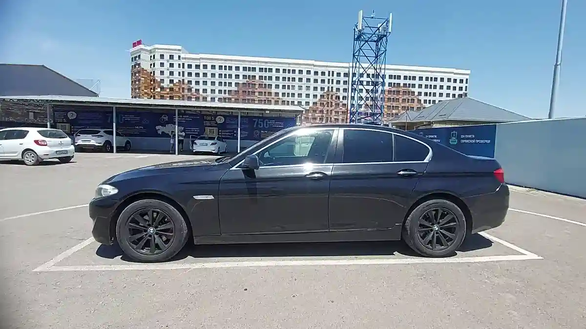 BMW 5 серии 2012 года за 8 200 000 тг. в Шымкент