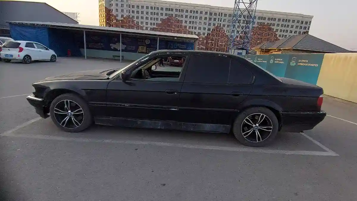BMW 7 серии 1998 года за 800 000 тг. в Шымкент