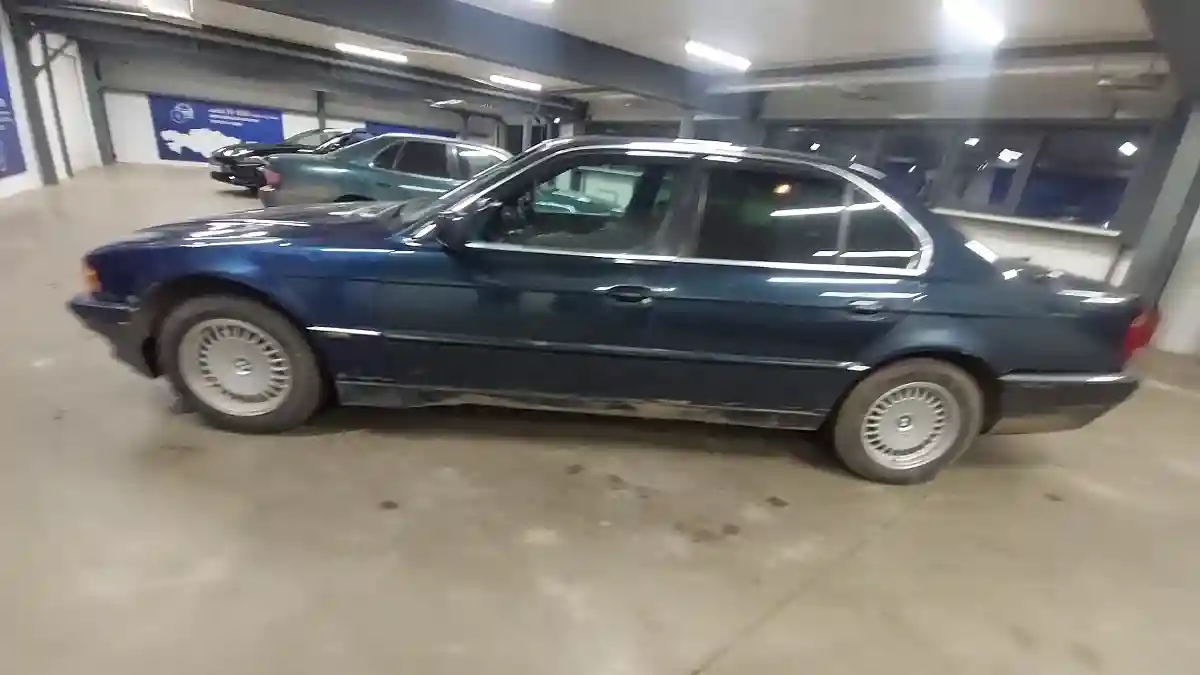 BMW 7 серии 1994 года за 2 800 000 тг. в Астана