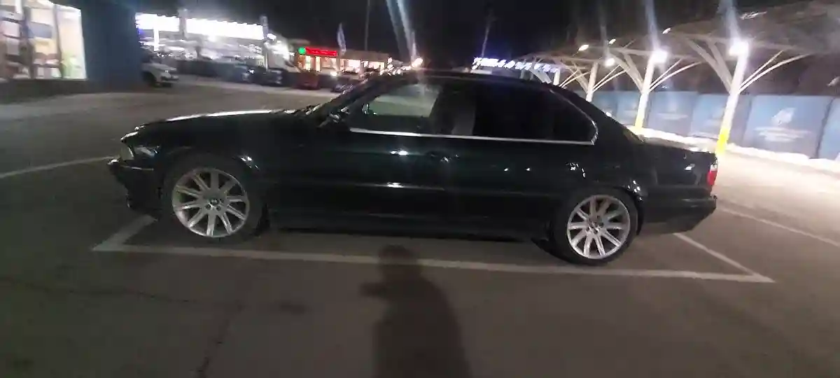 BMW 7 серии 1994 года за 2 500 000 тг. в Алматы