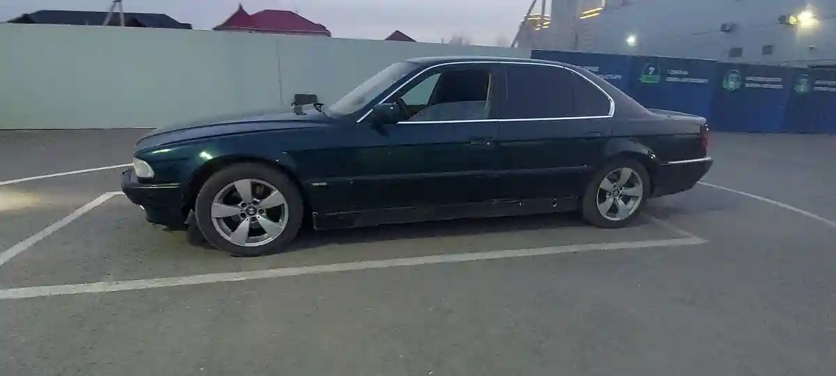 BMW 7 серии 1994 года за 2 500 000 тг. в Шымкент