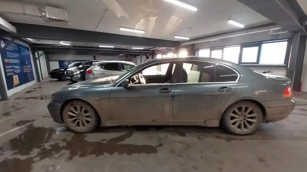 BMW 7 серии 2002 года за 4 500 000 тг. в Астана